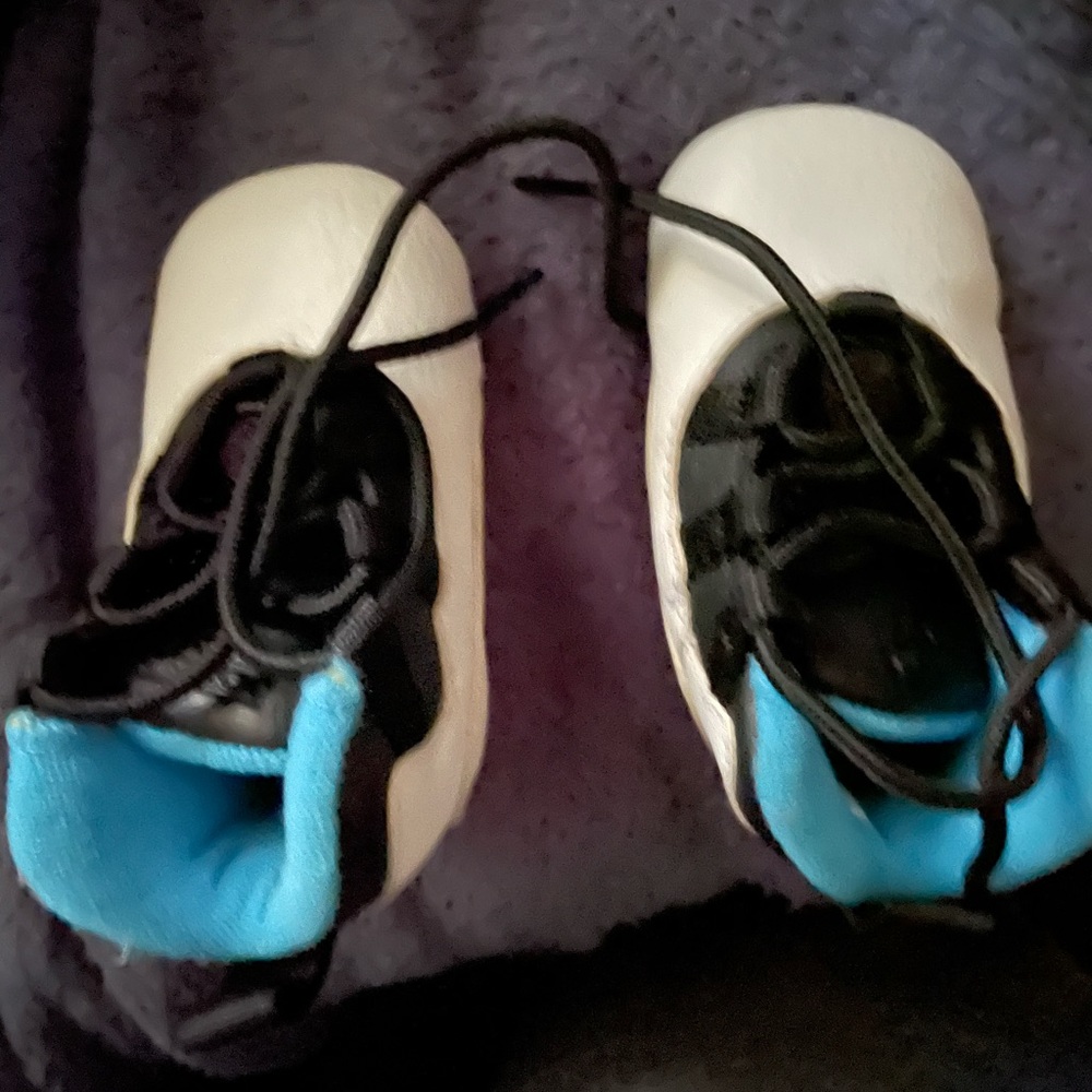 Crib sneakers